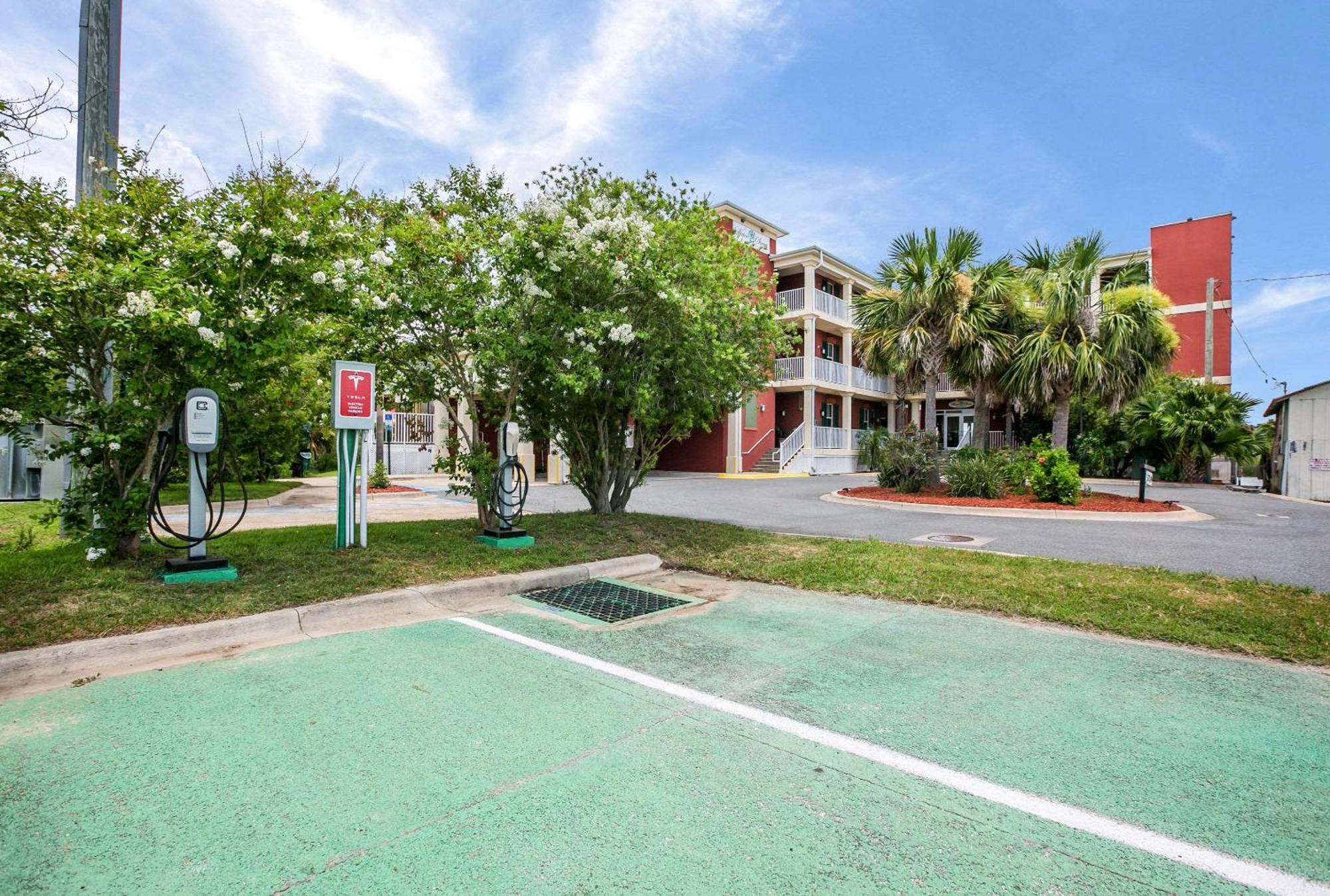 Water Street Hotel & Marina, Ascend Hotel Collection Apalachicola Buitenkant foto